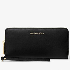 Michael Kors Jet Set Travel Large Saffiano Leather Continental Wallet $159.50
